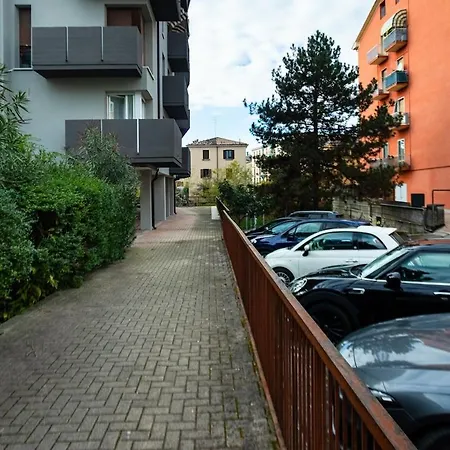 Apartamento Modern Grey Flat In